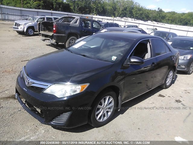 4T1BF1FK4CU093491 - 2012 TOYOTA CAMRY SE/LE/XLE შავი ფოტო 2