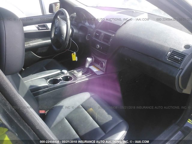 WDDGF5EB9BA448888 - 2011 MERCEDES-BENZ C 300 BLACK photo 5