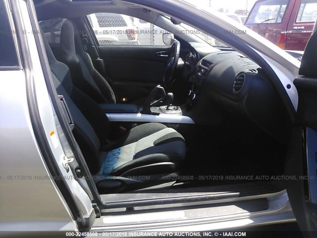 JM1FE173250143010 - 2005 MAZDA RX8 SILVER photo 5