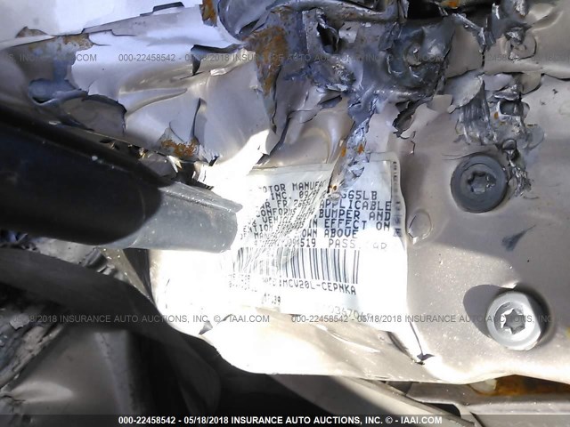 4T1BF22K1YU094519 - 2000 TOYOTA CAMRY LE/XLE GOLD photo 9