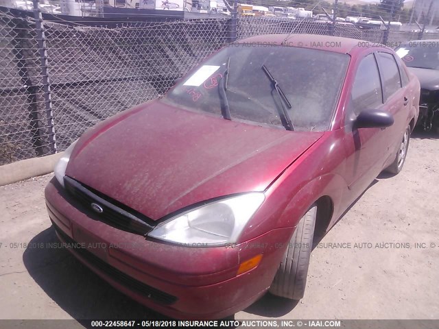 1FAFP34302W232776 - 2002 FORD FOCUS SE/SE COMFORT/SE SPORT RED photo 2