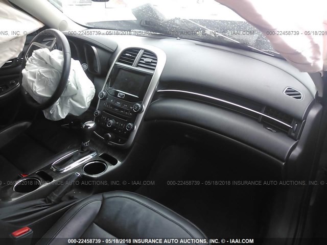 1G11F5SL9FF247412 - 2015 CHEVROLET MALIBU LTZ 灰色 照片 5