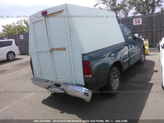 1FTZF172XWKA12477 - 1998 FORD F150 GREEN photo 4