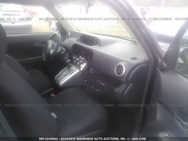 JTLKE50EX91078476 - 2009 TOYOTA SCION XB შავი ფოტო 5