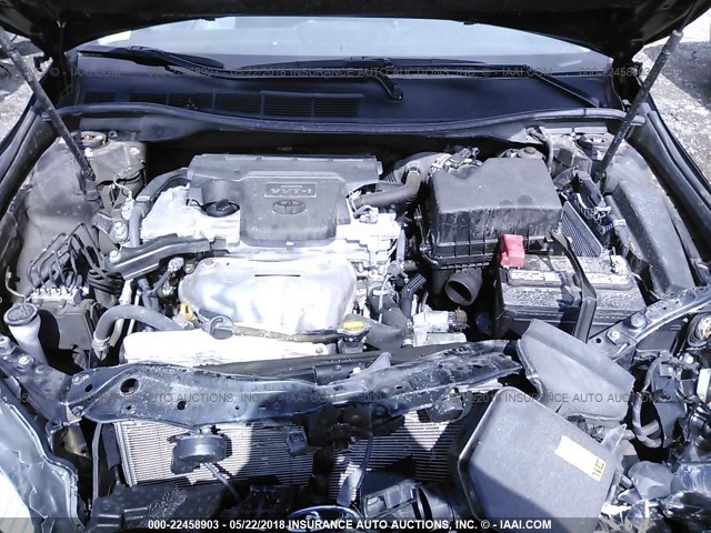4T4BF1FK4FR445835 - 2015 TOYOTA CAMRY LE/XLE/SE/XSE შავი ფოტო 10
