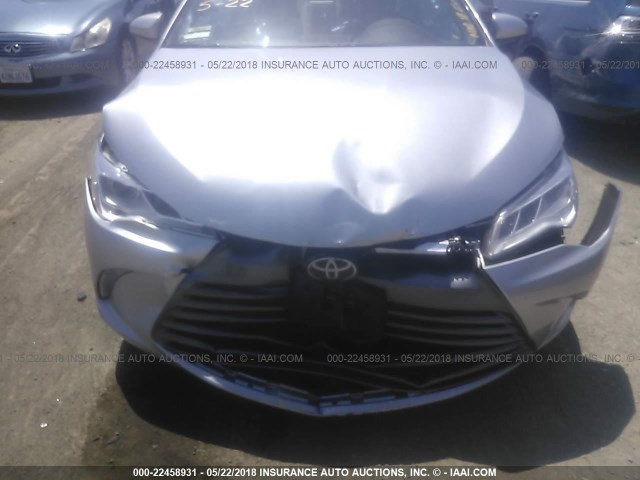 4T1BK1FK8HU584097 - 2017 TOYOTA CAMRY XSE/XLE Gümüş foto 6