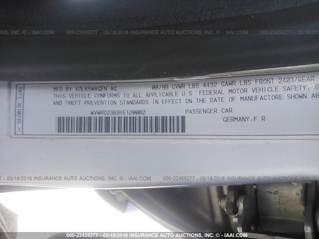 WVWPD23B9YE120082 - 2000 VOLKSWAGEN PASSAT GLX 银色 照片 9