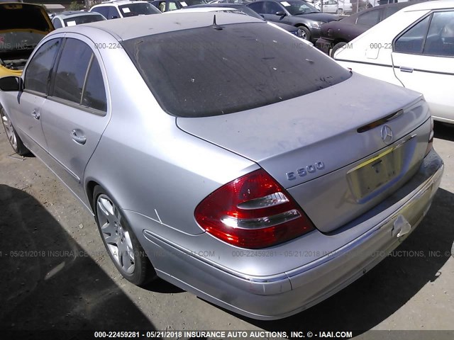 WDBUF70J63A281851 - 2003 MERCEDES-BENZ E 500 SILVER photo 3