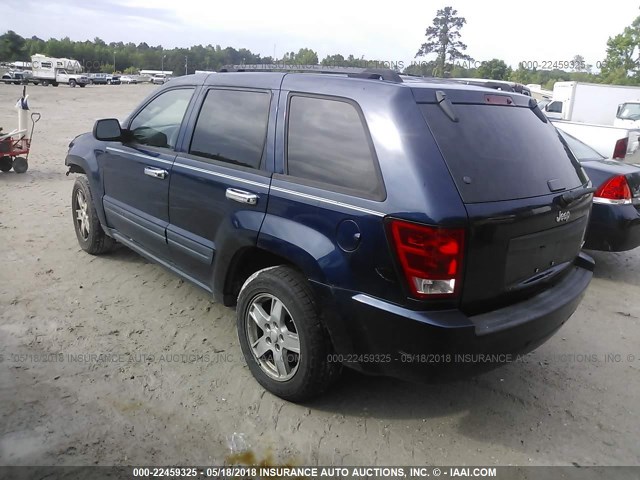 1J4GS48K45C612529 - 2005 JEEP GRAND CHEROKEE LAREDO/COLUMBIA/FREEDOM BLUE photo 3