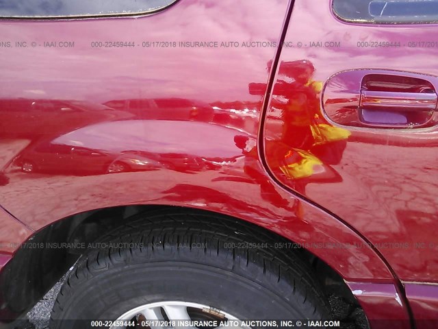 1FMRU15W13LC26738 - 2003 FORD EXPEDITION XLT RED photo 6