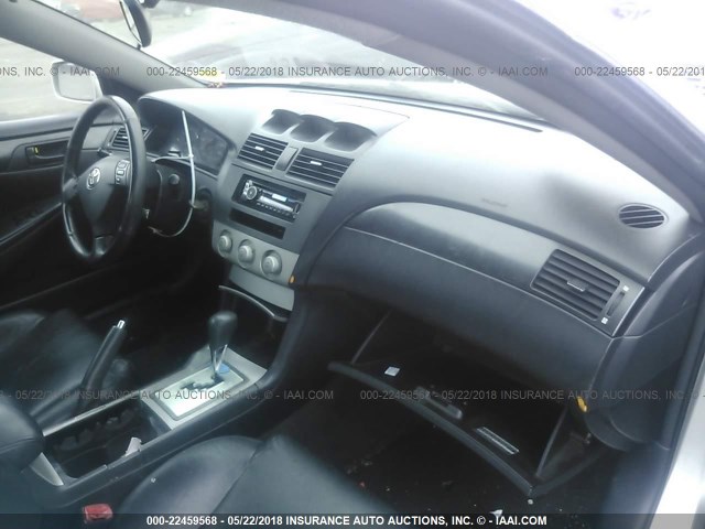 4T1CE38P16U610200 - 2006 TOYOTA CAMRY SOLARA SE/SLE ვერცხლისფერი ფოტო 5