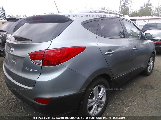 KM8JU3AC5BU204805 - 2011 HYUNDAI TUCSON GLS/LIMITED SILVER photo 4