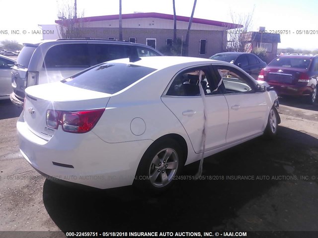 1G11B5SL3FF252066 - 2015 CHEVROLET MALIBU LS თეთრი ფოტო 4
