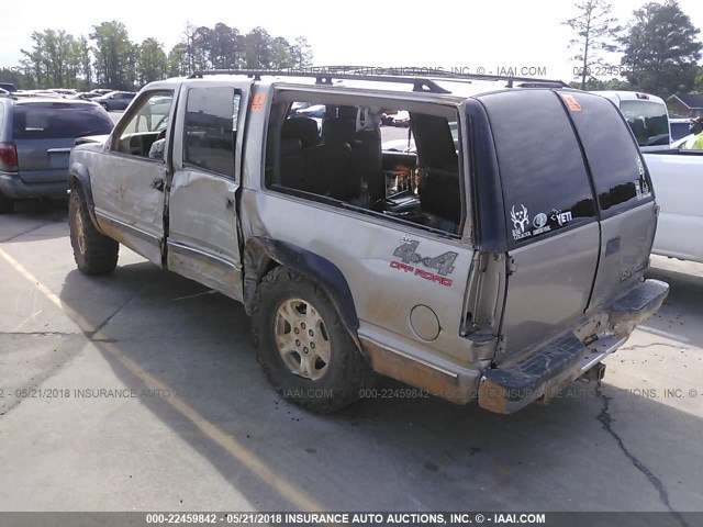 1GNFK16R6XJ464051 - 1999 CHEVROLET SUBURBAN K1500 SILVER photo 3