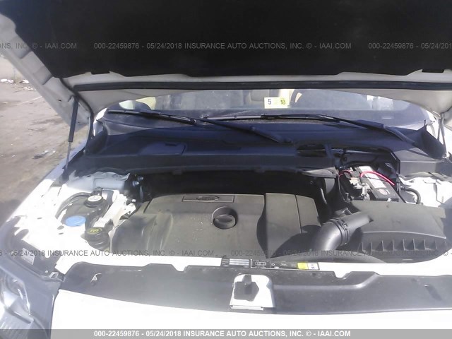 SALFT24N78H111802 - 2008 LAND ROVER LR2 HSE TECHNOLOGY WHITE photo 10