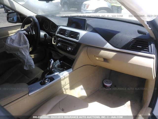 WBA3B5C54DF593129 - 2013 BMW 328 XI SULEV WHITE photo 5