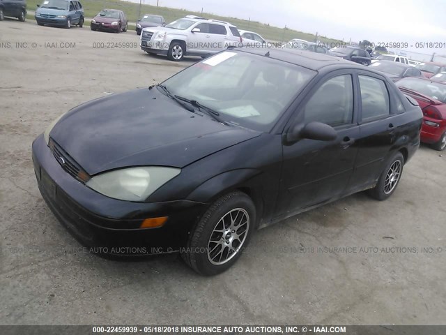 1FAFP34393W191159 - 2003 FORD FOCUS SE COMFORT/SE SPORT BLACK photo 2