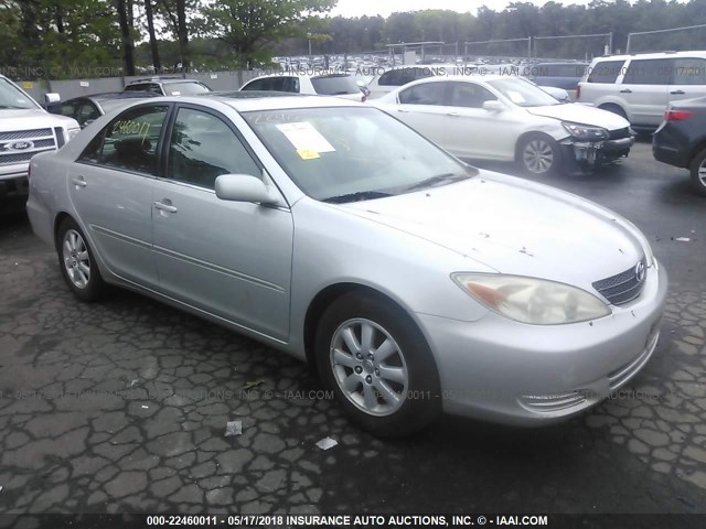 4T1BE30K12U581237 - 2002 TOYOTA CAMRY LE/XLE/SE ვერცხლისფერი ფოტო 1