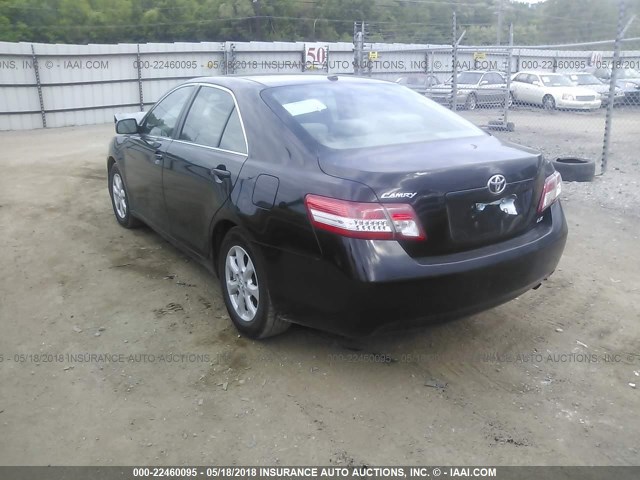 4T4BF3EK4AR083754 - 2010 TOYOTA CAMRY SE/LE/XLE შავი ფოტო 3