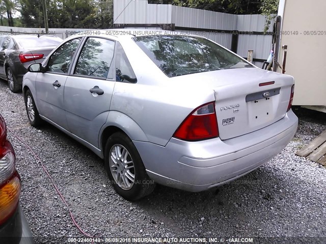 1FAFP34N27W227460 - 2007 FORD FOCUS ZX4/S/SE/SES SILVER photo 3