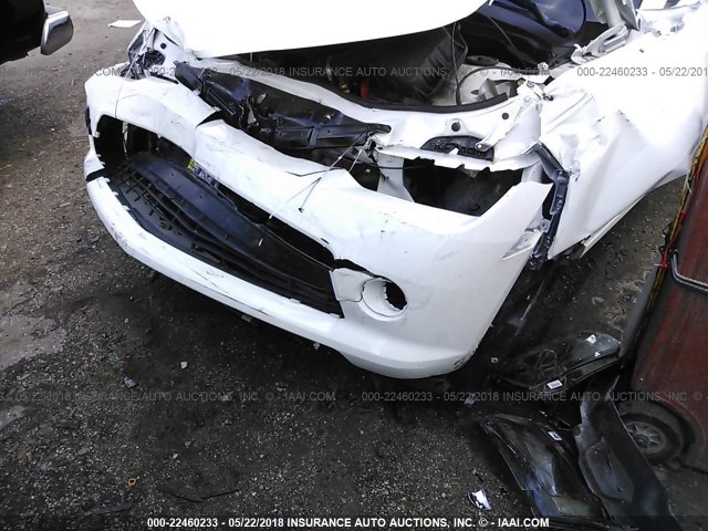 2G1FA1E39E9276196 - 2014 CHEVROLET CAMARO LS WHITE photo 6