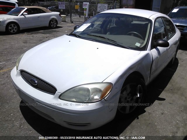 1FAFP52204A200268 - 2004 FORD TAURUS LX WHITE photo 2