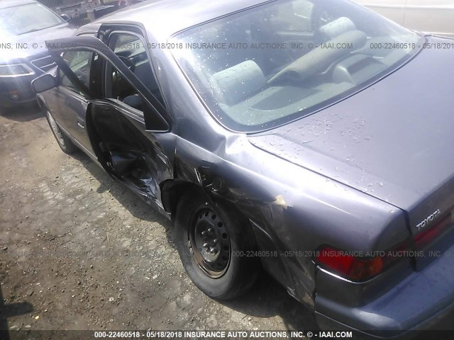 4T1BG22K5XU908540 - 1999 TOYOTA CAMRY CE/LE/XLE GRAY photo 6