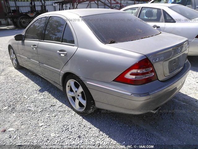 WDBRF40J54F507483 - 2004 MERCEDES-BENZ C 230K SPORT SEDAN GRAY photo 3