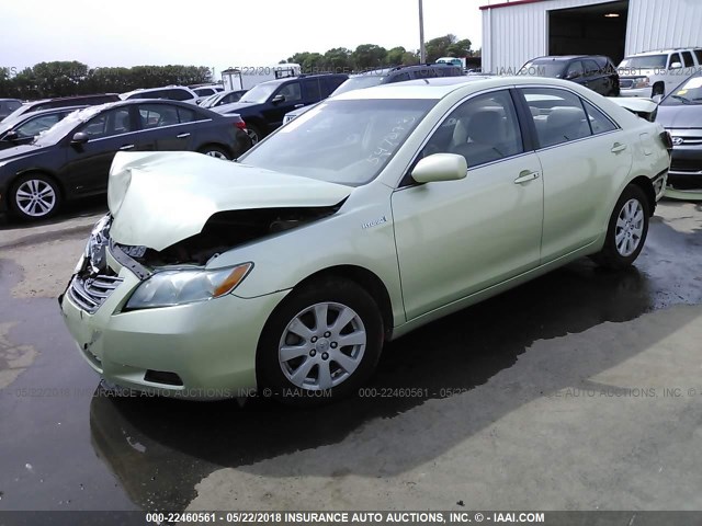 4T1BB46K78U052387 - 2008 TOYOTA CAMRY HYBRID GREEN photo 2