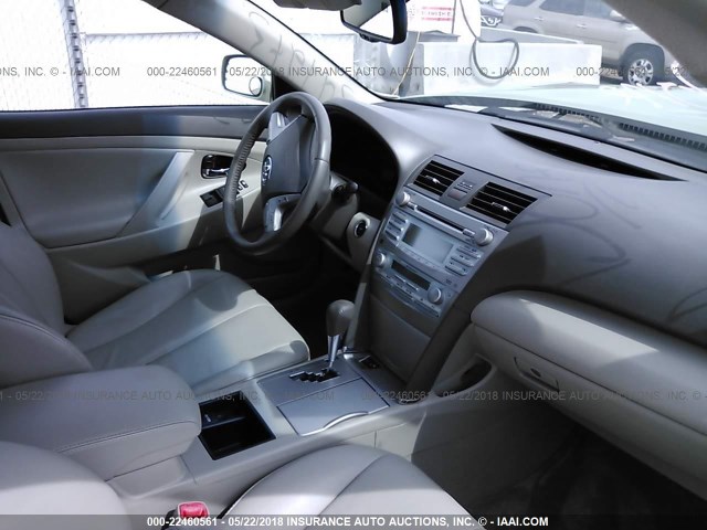 4T1BB46K78U052387 - 2008 TOYOTA CAMRY HYBRID GREEN photo 5