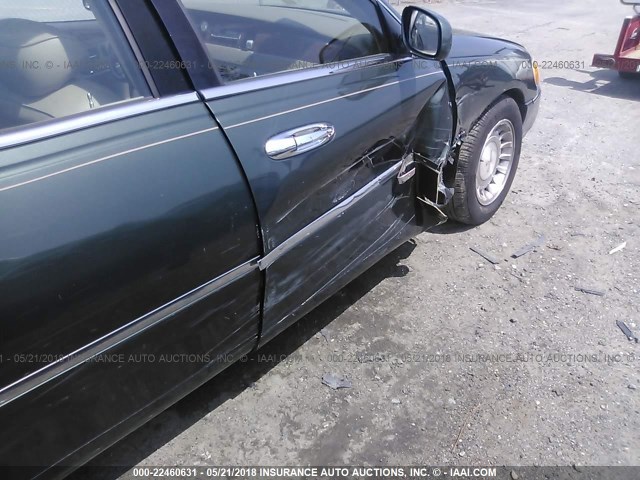 1LNHM81W41Y676247 - 2001 LINCOLN TOWN CAR EXECUTIVE Зеленый фото 6