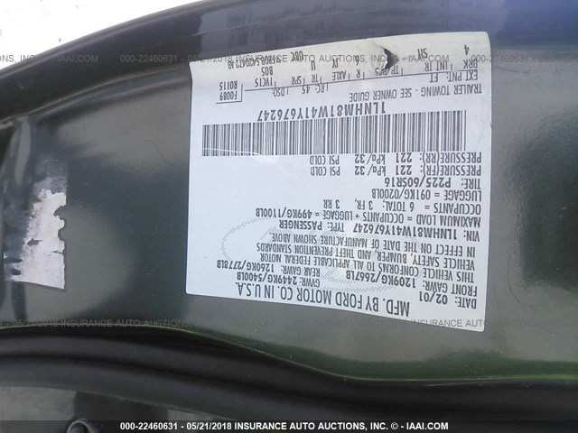 1LNHM81W41Y676247 - 2001 LINCOLN TOWN CAR EXECUTIVE Зеленый фото 9