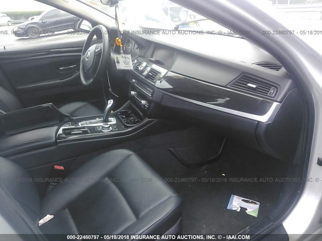 WBAXH5C59DDW12740 - 2013 BMW 528 XI SILVER photo 5