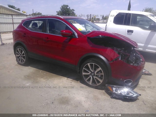 JN1BJ1CP3HW023000 - 2017 NISSAN ROGUE SPORT S/SV/SL RED photo 1