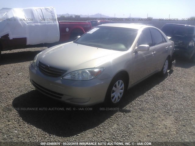 4T1BE32KX4U821756 - 2004 TOYOTA CAMRY LE/XLE/SE თაფლისფერი ფოტო 2