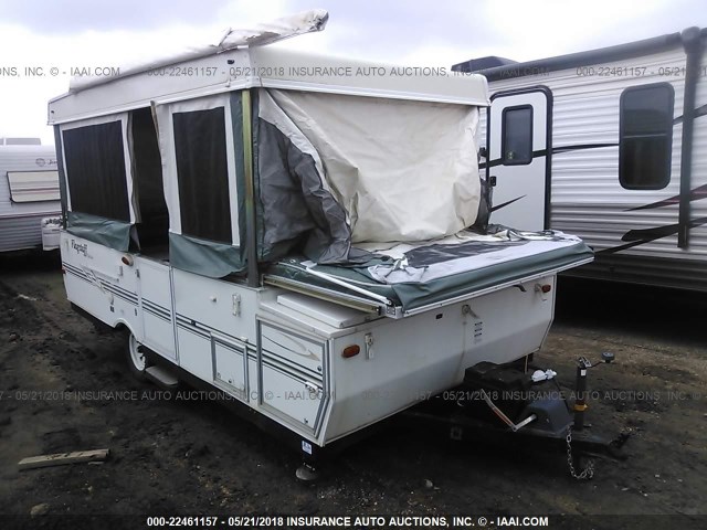 4X4CFS6174D147366 - 2004 FOREST RIVER FLAGSTAFF FST823  白色 照片 1