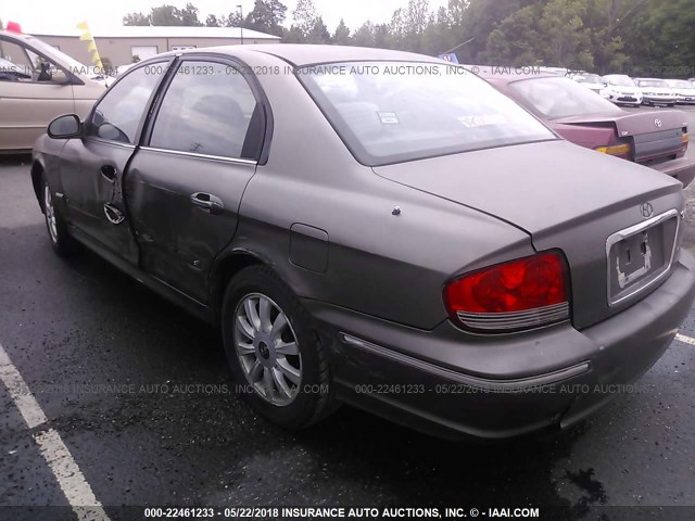 KMHWF35H24A042142 - 2004 HYUNDAI SONATA GLS/LX GRAY photo 3