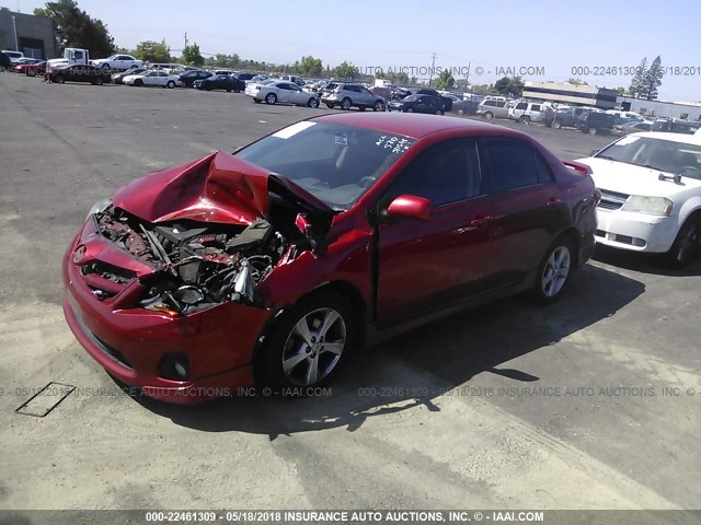 5YFBU4EE3DP184936 - 2013 TOYOTA COROLLA S/LE RED photo 2