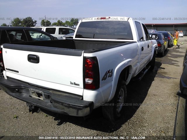 1GCHK23U06F269368 - 2006 CHEVROLET SILVERADO K2500 HEAVY DUTY WHITE photo 4