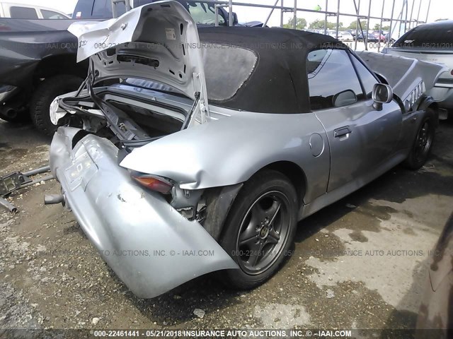4USCH7320VLE03586 - 1997 BMW Z3 1.9 Gümüş fotoğraf 4