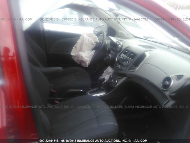 1G1JC5SH2C4177733 - 2012 CHEVROLET SONIC LT RED photo 5