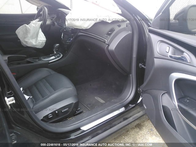 2G4GT5GX3H9108017 - 2017 BUICK REGAL GS Սև լուսանկար 5
