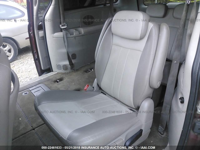 2A4GP54L47R152210 - 2007 CHRYSLER TOWN & COUNTRY TOURING MAROON photo 8