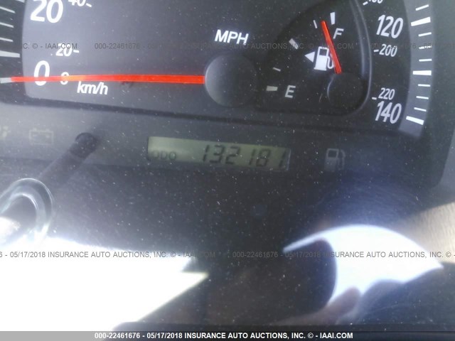 4T1BF30KX2U507182 - 2002 TOYOTA CAMRY LE/XLE/SE GRAY photo 7