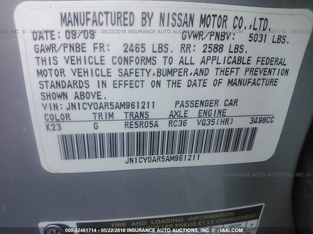 JN1CY0AR5AM961211 - 2010 INFINITI M35 SPORT SILVER photo 9