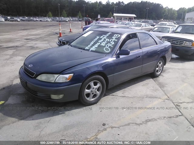 JT8BF28G2W0096743 - 1998 LEXUS ES 300 BLUE photo 2