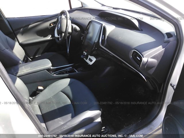 JTDKARFP9H3022913 - 2017 TOYOTA PRIUS PRIME  SILVER photo 5