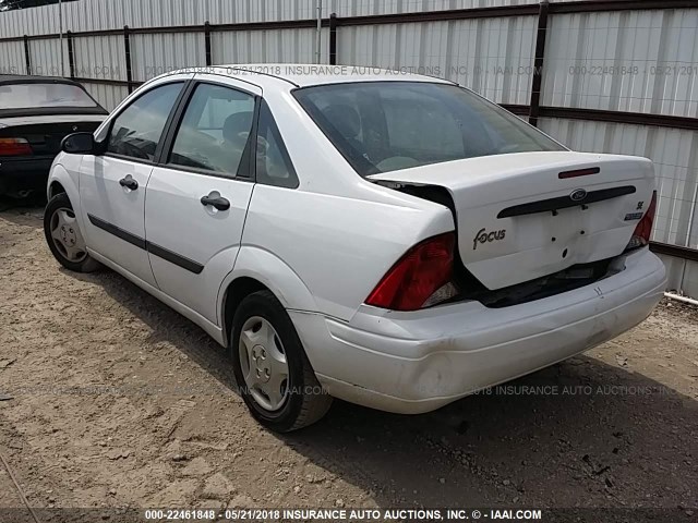 1FAFP33P23W339558 - 2003 FORD FOCUS LX WHITE photo 3