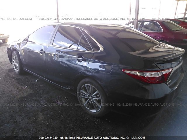 4T1BF1FKXGU592480 - 2016 TOYOTA CAMRY LE/XLE/SE/XSE Dark Blue photo 3