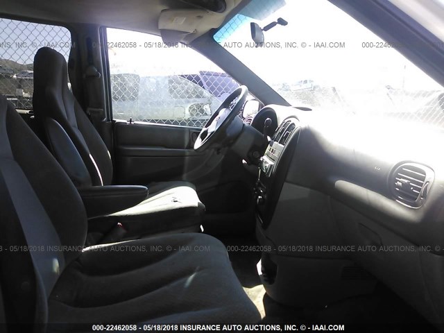 1D4GP44353B291421 - 2003 DODGE GRAND CARAVAN SPORT WHITE photo 5